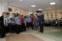 30.09.14 Сергей Тен поздравил пенсионеров с Днем пожилого человека